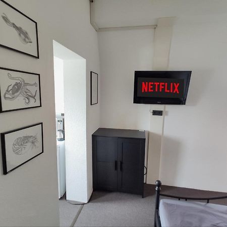 Kleines Aber Feines Apartment Gelsenkirchen Esterno foto